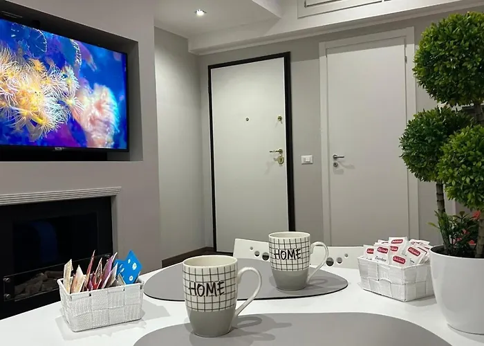 La Casa Dello Stretto