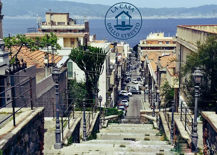 La Casa Dello Stretto