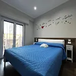 La Casa Dello Stretto *