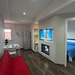 La Casa Dello Stretto *