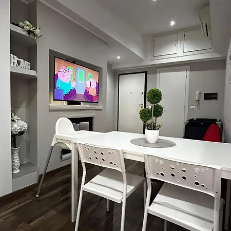 La Casa Dello Stretto