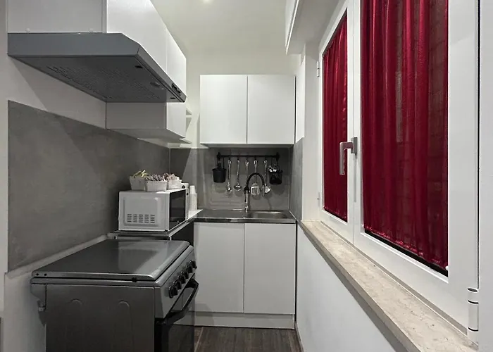 La Casa Dello Stretto